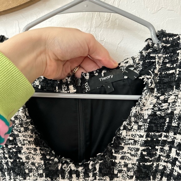 Theory Sculpted Tweed Black Cream White Sleeveless Lined Zip Closure Blouse S - Picture 5 of 8